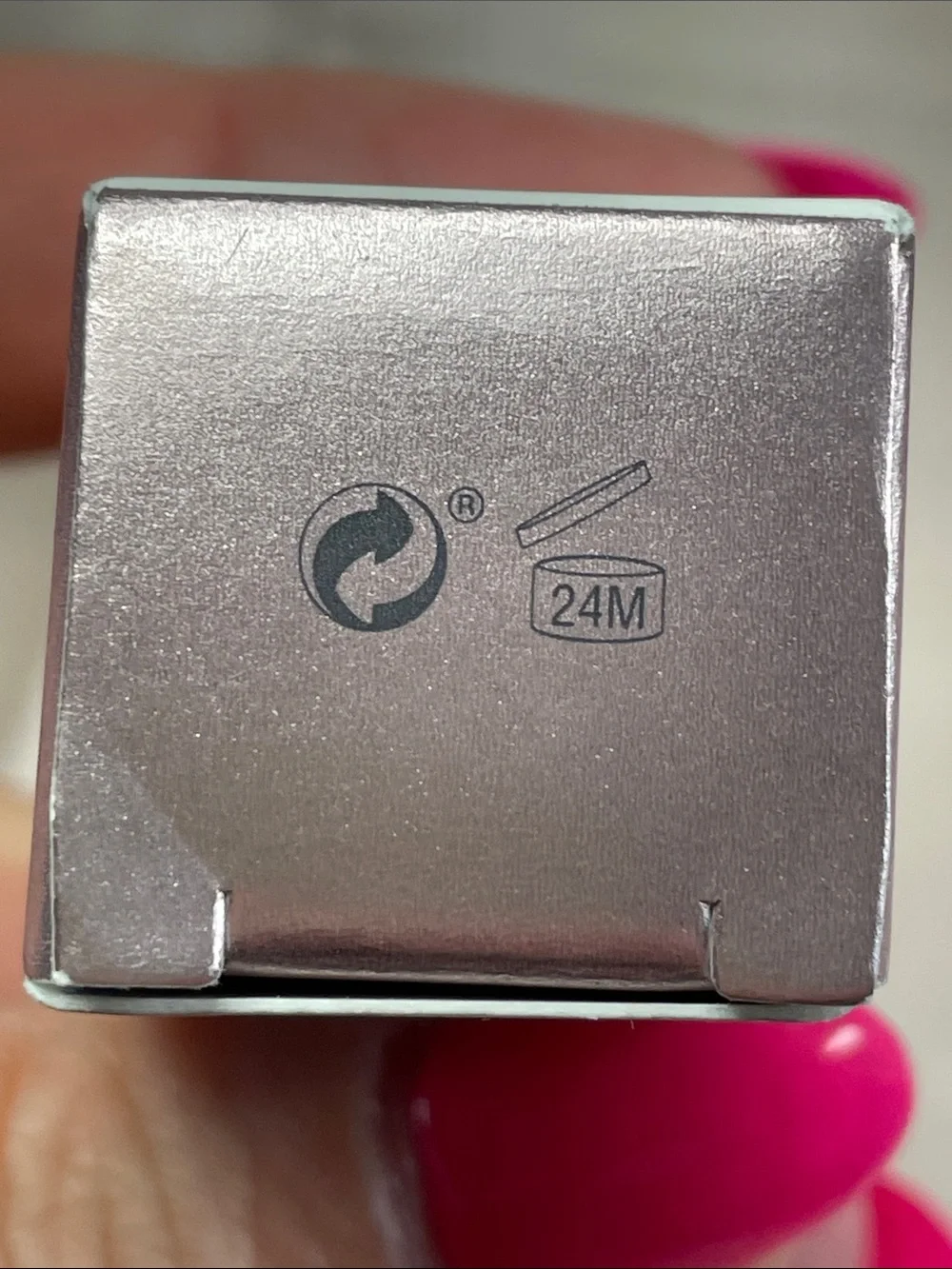 Elizabeth Arden Lip Color Lipstick in 001 Petal Pink NIB $32 MSRP